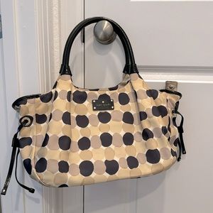 AUTHENTIC KATE SPADE Shoulder Bag.